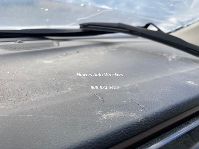 https://f005.backblazeb2.com/file/img-partshotlines-com/Inventory/EC176/Vehicle/98887_11.jpg
