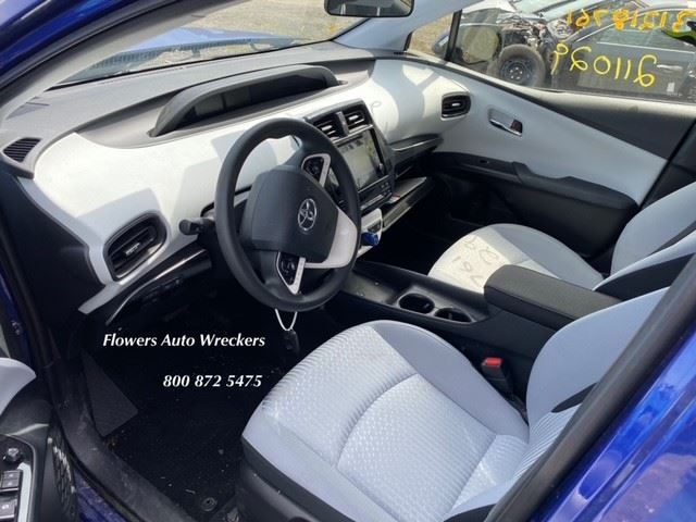 https://f005.backblazeb2.com/file/img-partshotlines-com/Inventory/EC176/Vehicle/99552_05.jpg