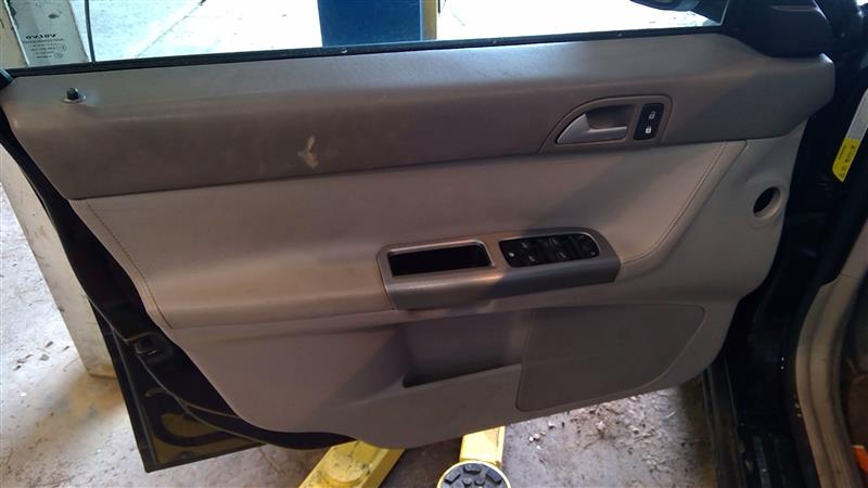 https://f005.backblazeb2.com/file/img-partshotlines-com/Inventory/EC214/Vehicle/109_07.jpg