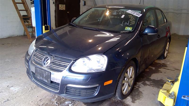 https://f005.backblazeb2.com/file/img-partshotlines-com/Inventory/EC214/Vehicle/125_01.jpg