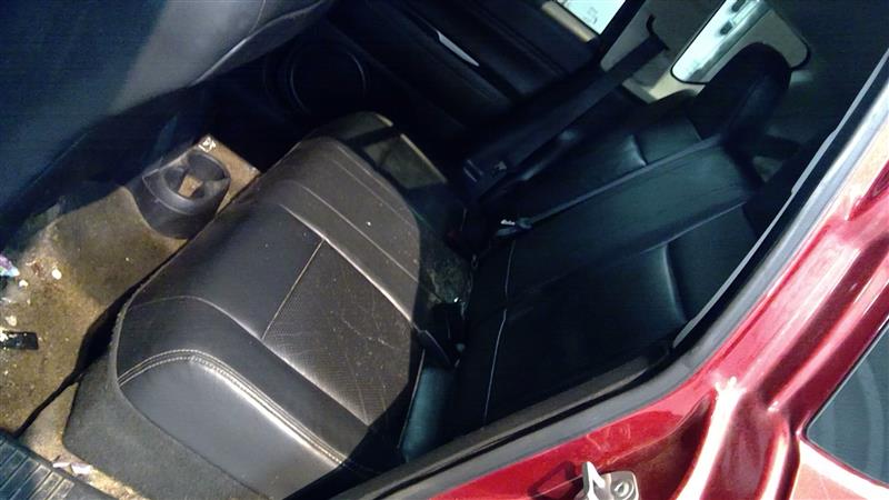 https://f005.backblazeb2.com/file/img-partshotlines-com/Inventory/EC214/Vehicle/15_10.jpg