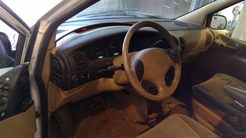 https://f005.backblazeb2.com/file/img-partshotlines-com/Inventory/EC214/Vehicle/172_05.jpg