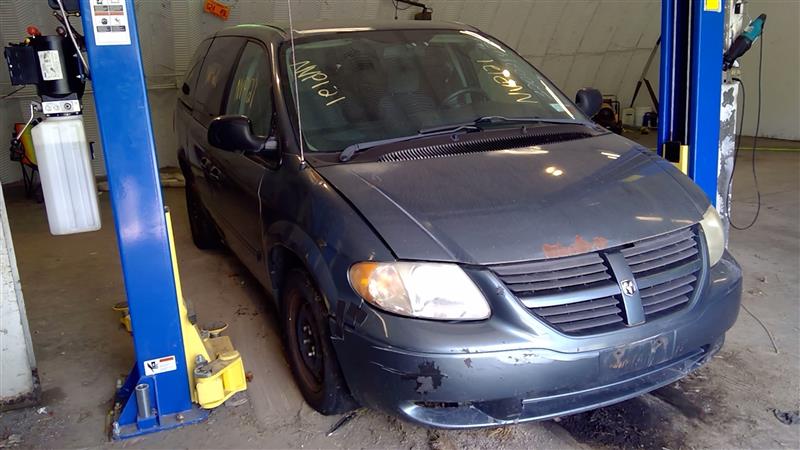 https://f005.backblazeb2.com/file/img-partshotlines-com/Inventory/EC214/Vehicle/182_02.jpg