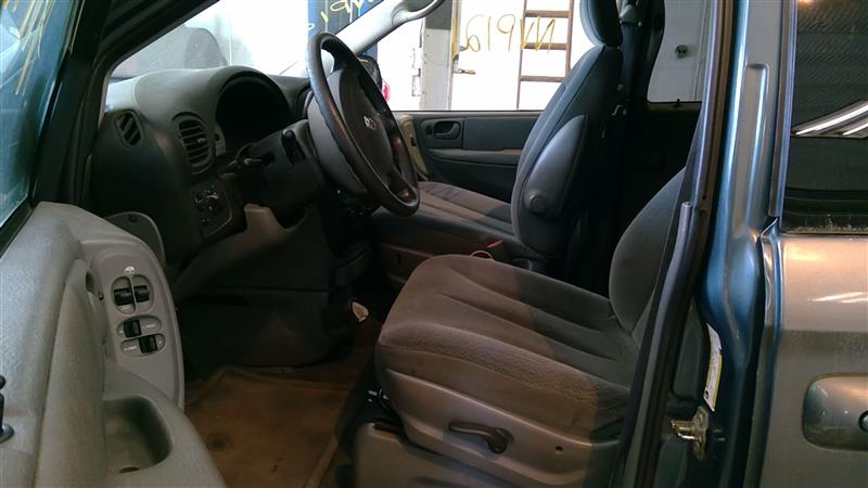 https://f005.backblazeb2.com/file/img-partshotlines-com/Inventory/EC214/Vehicle/182_06.jpg