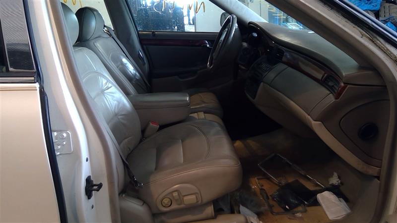 https://f005.backblazeb2.com/file/img-partshotlines-com/Inventory/EC214/Vehicle/209_12.jpg