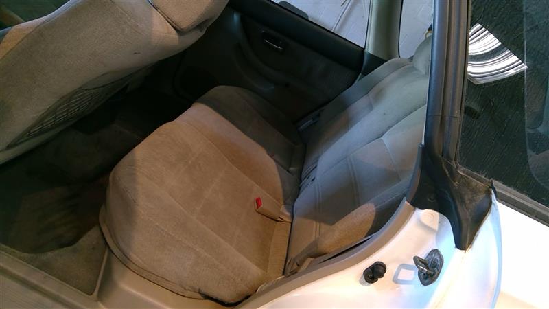 https://f005.backblazeb2.com/file/img-partshotlines-com/Inventory/EC214/Vehicle/229_10.jpg