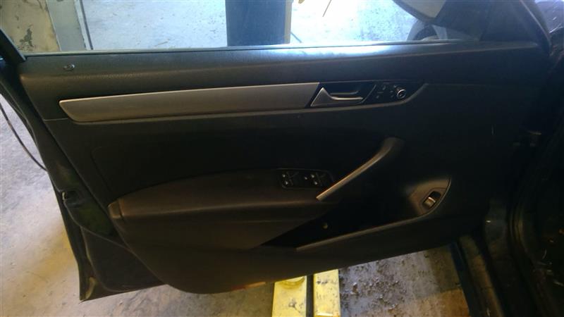 https://f005.backblazeb2.com/file/img-partshotlines-com/Inventory/EC214/Vehicle/251_07.jpg