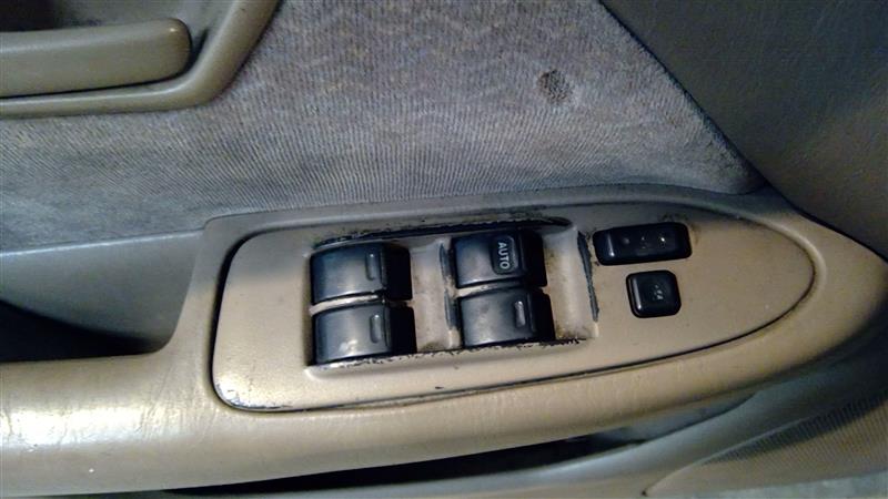 https://f005.backblazeb2.com/file/img-partshotlines-com/Inventory/EC214/Vehicle/273_08.jpg
