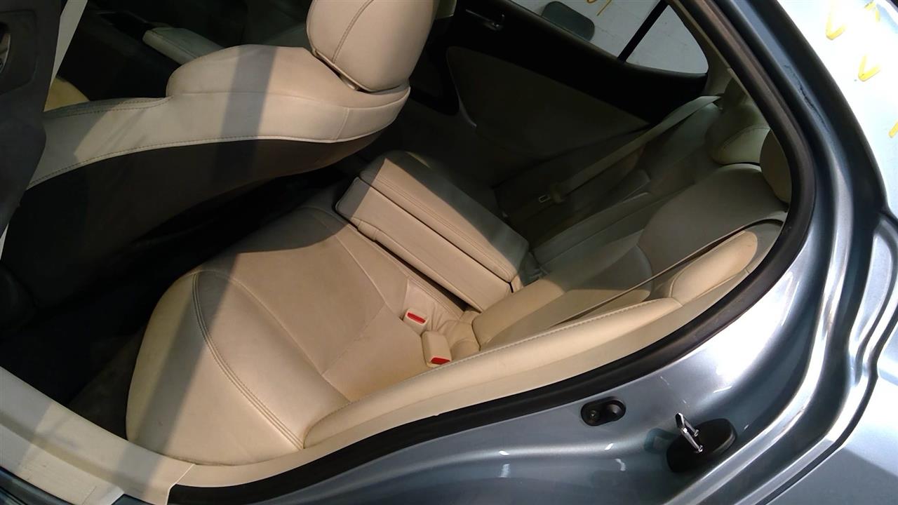 https://f005.backblazeb2.com/file/img-partshotlines-com/Inventory/EC214/Vehicle/291_10.jpg