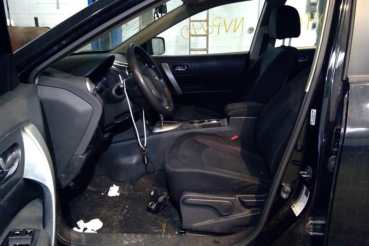 https://f005.backblazeb2.com/file/img-partshotlines-com/Inventory/EC214/Vehicle/315_06.jpg