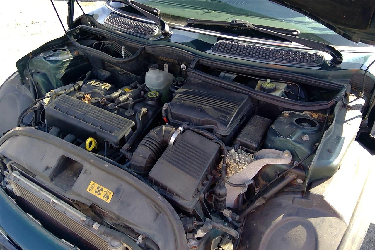 https://f005.backblazeb2.com/file/img-partshotlines-com/Inventory/EC214/Vehicle/334_01.jpg