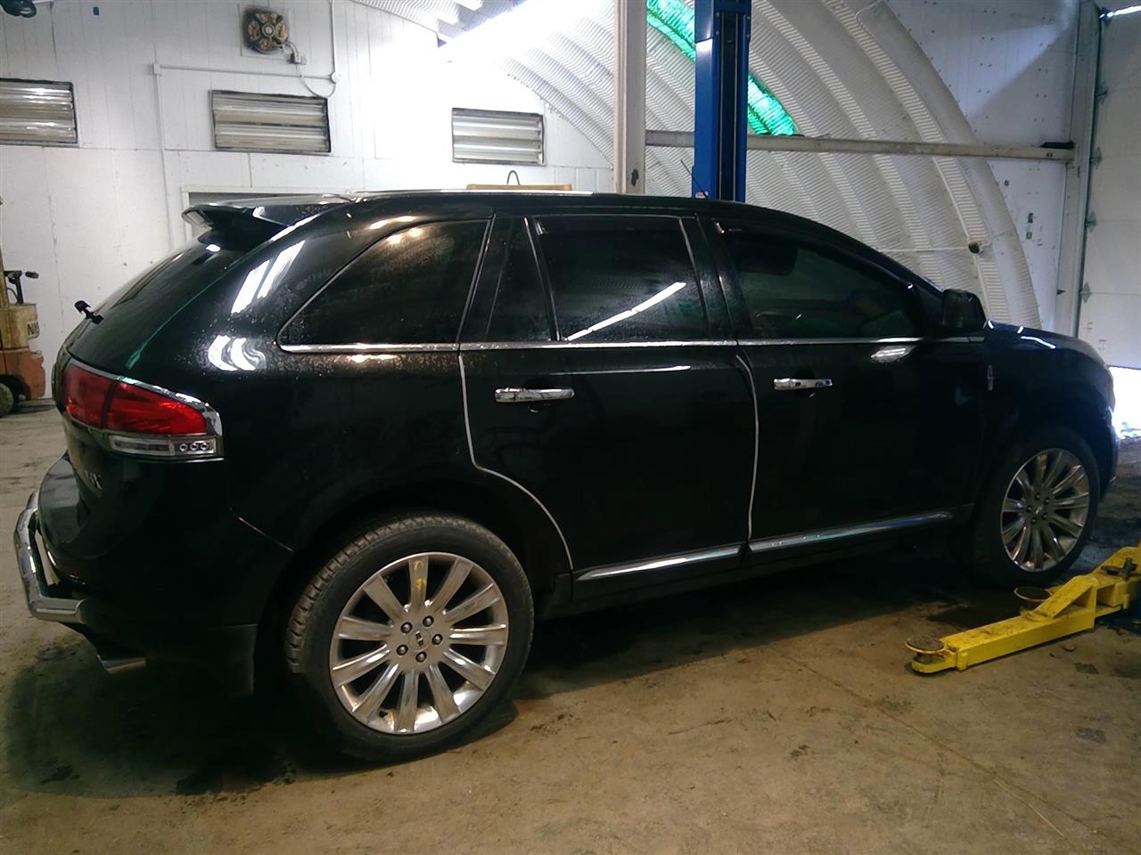 https://f005.backblazeb2.com/file/img-partshotlines-com/Inventory/EC214/Vehicle/343_05.jpg