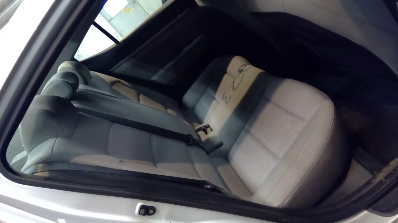 https://f005.backblazeb2.com/file/img-partshotlines-com/Inventory/EC214/Vehicle/358_11.jpg