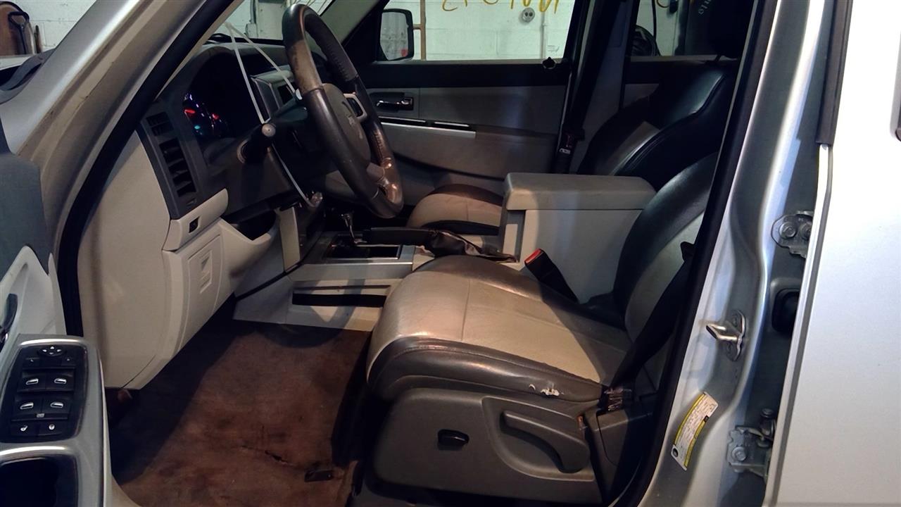 https://f005.backblazeb2.com/file/img-partshotlines-com/Inventory/EC214/Vehicle/361_06.jpg