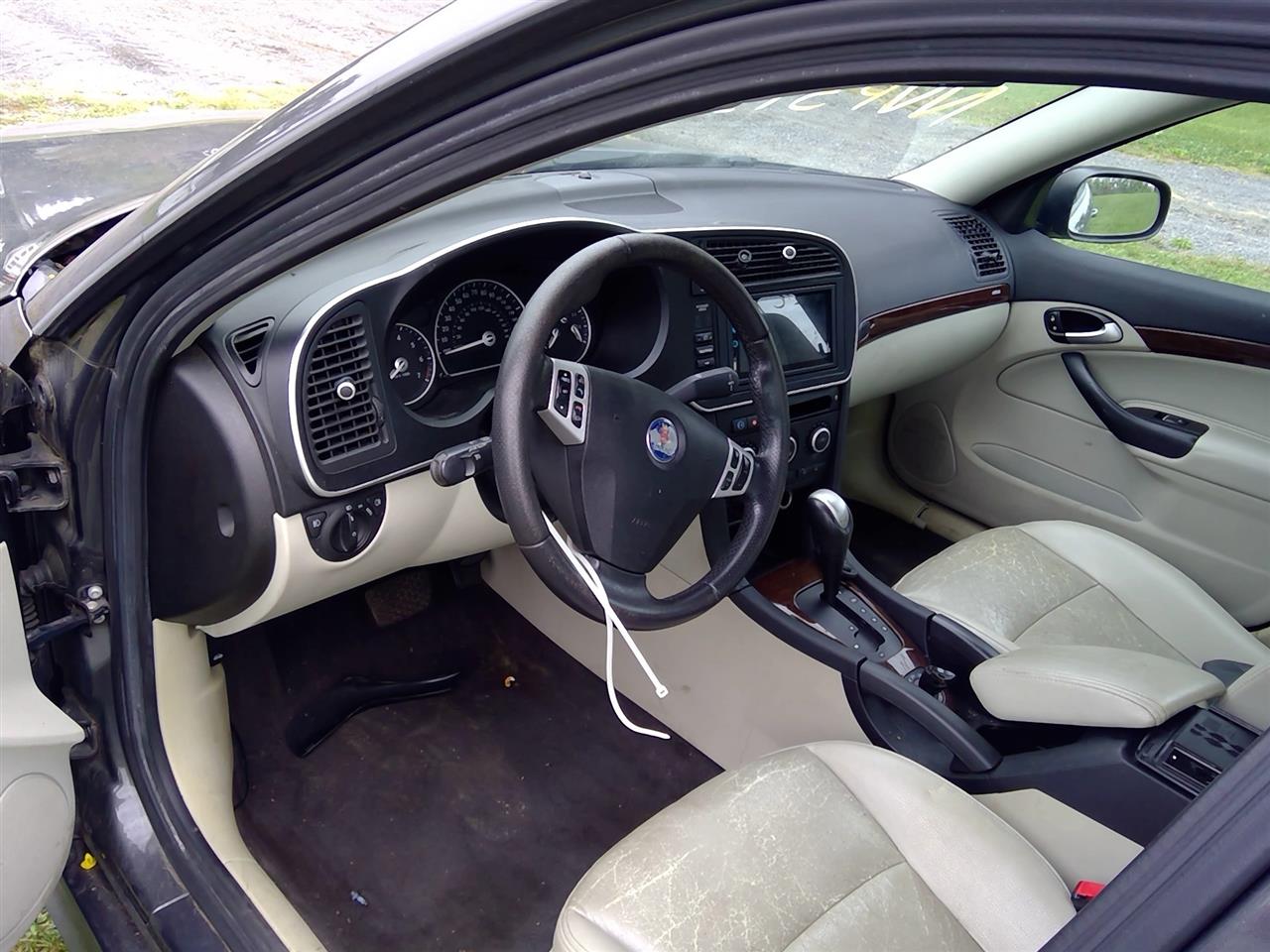 https://f005.backblazeb2.com/file/img-partshotlines-com/Inventory/EC214/Vehicle/411_05.jpg