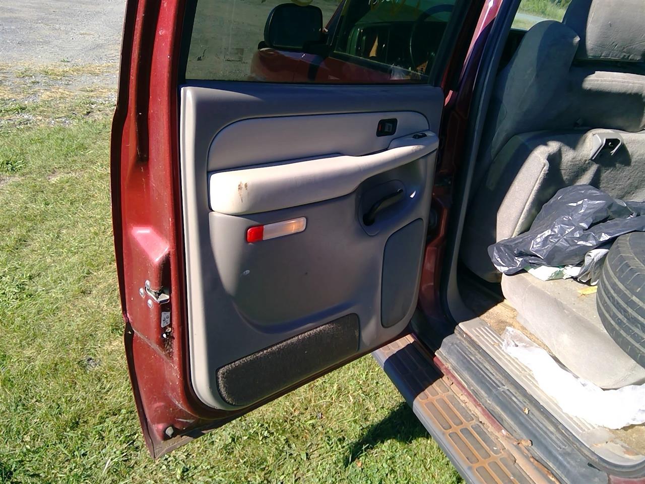 https://f005.backblazeb2.com/file/img-partshotlines-com/Inventory/EC214/Vehicle/414_08.jpg