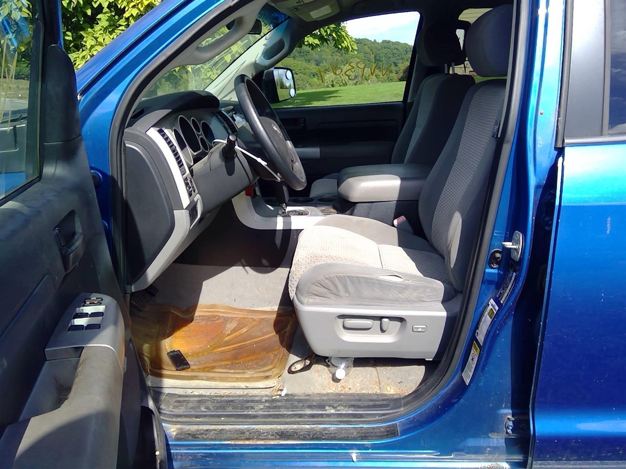 https://f005.backblazeb2.com/file/img-partshotlines-com/Inventory/EC214/Vehicle/422_06.jpg