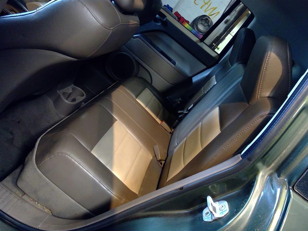 https://f005.backblazeb2.com/file/img-partshotlines-com/Inventory/EC214/Vehicle/444_10.jpg