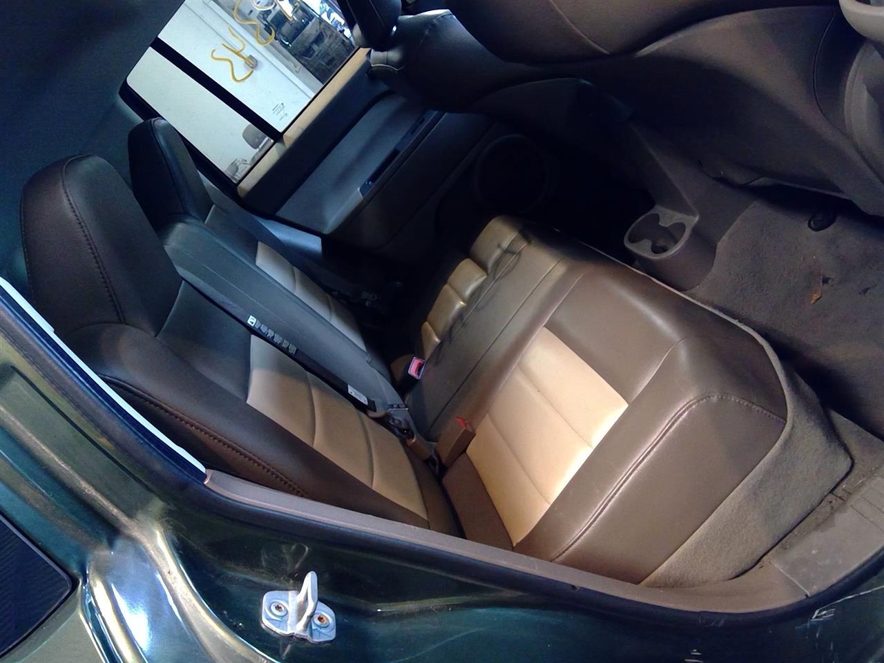 https://f005.backblazeb2.com/file/img-partshotlines-com/Inventory/EC214/Vehicle/444_11.jpg