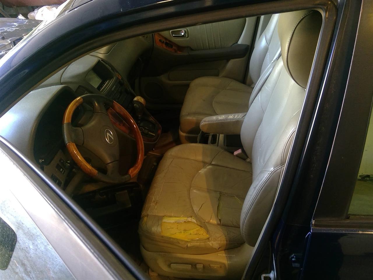 https://f005.backblazeb2.com/file/img-partshotlines-com/Inventory/EC214/Vehicle/447_06.jpg