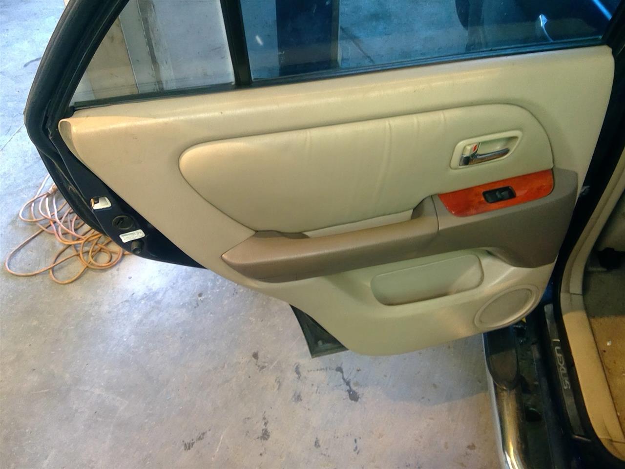 https://f005.backblazeb2.com/file/img-partshotlines-com/Inventory/EC214/Vehicle/447_09.jpg