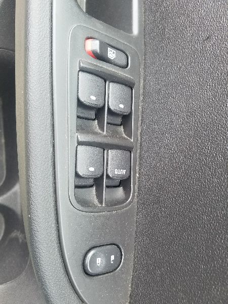 https://f005.backblazeb2.com/file/img-partshotlines-com/Inventory/EC217/Vehicle/57621_04.jpg