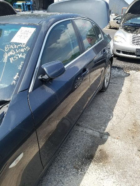 https://f005.backblazeb2.com/file/img-partshotlines-com/Inventory/EC217/Vehicle/57642_11.jpg