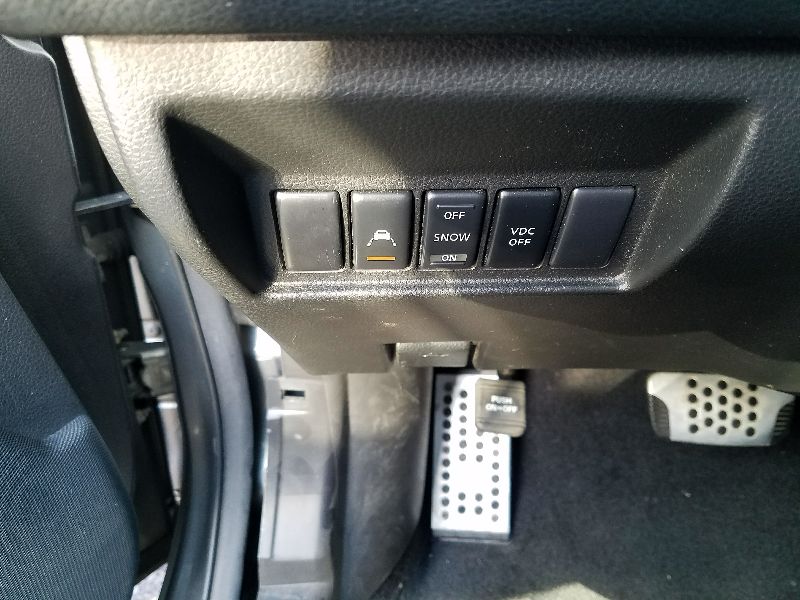 https://f005.backblazeb2.com/file/img-partshotlines-com/Inventory/EC217/Vehicle/59131_05.jpg