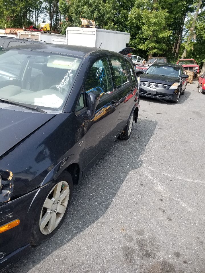 https://f005.backblazeb2.com/file/img-partshotlines-com/Inventory/EC217/Vehicle/65907_10.jpg