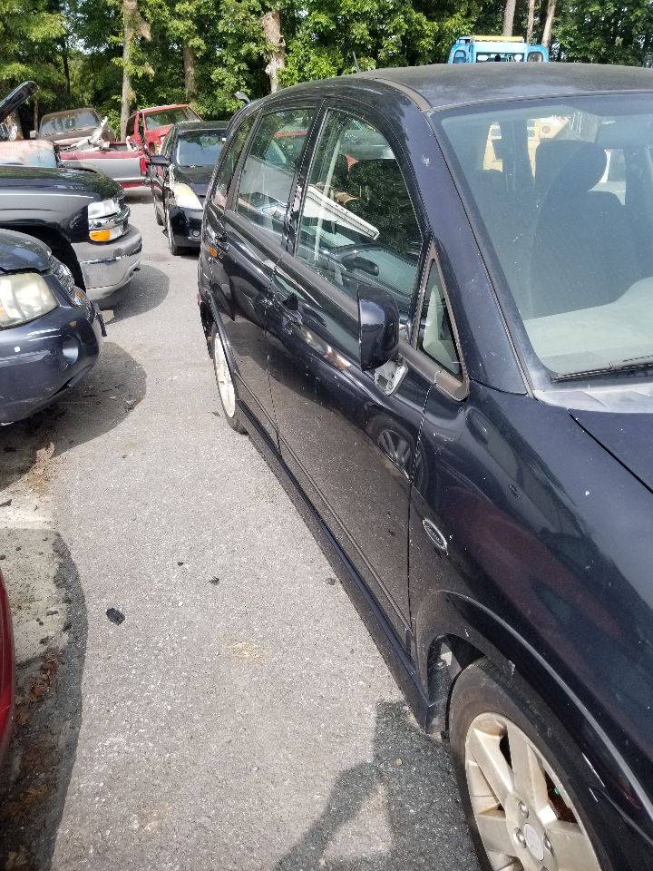 https://f005.backblazeb2.com/file/img-partshotlines-com/Inventory/EC217/Vehicle/65907_13.jpg