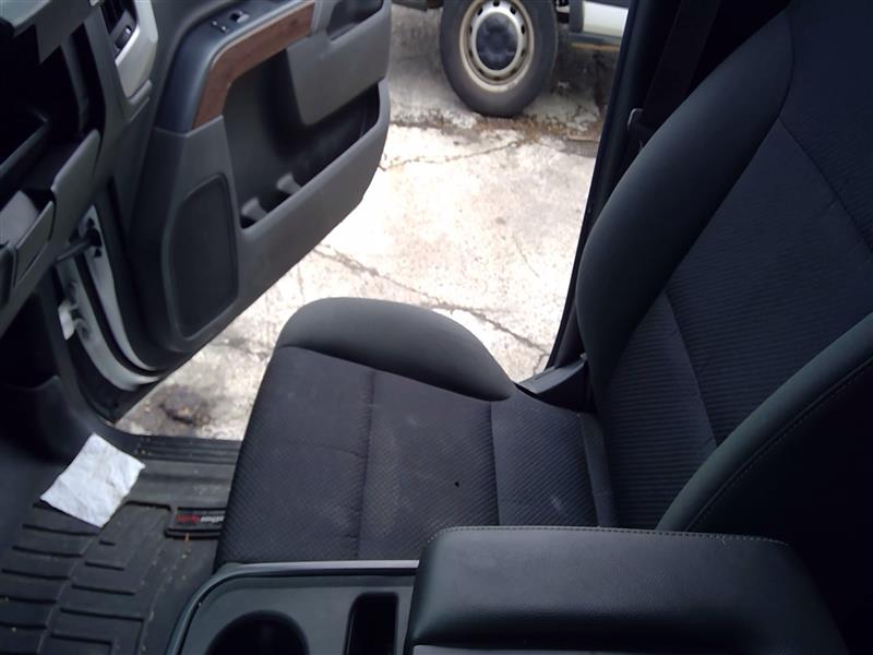 https://f005.backblazeb2.com/file/img-partshotlines-com/Inventory/EC217/Vehicle/73463_06.jpg