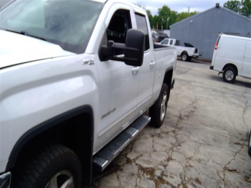 https://f005.backblazeb2.com/file/img-partshotlines-com/Inventory/EC217/Vehicle/73463_11.jpg