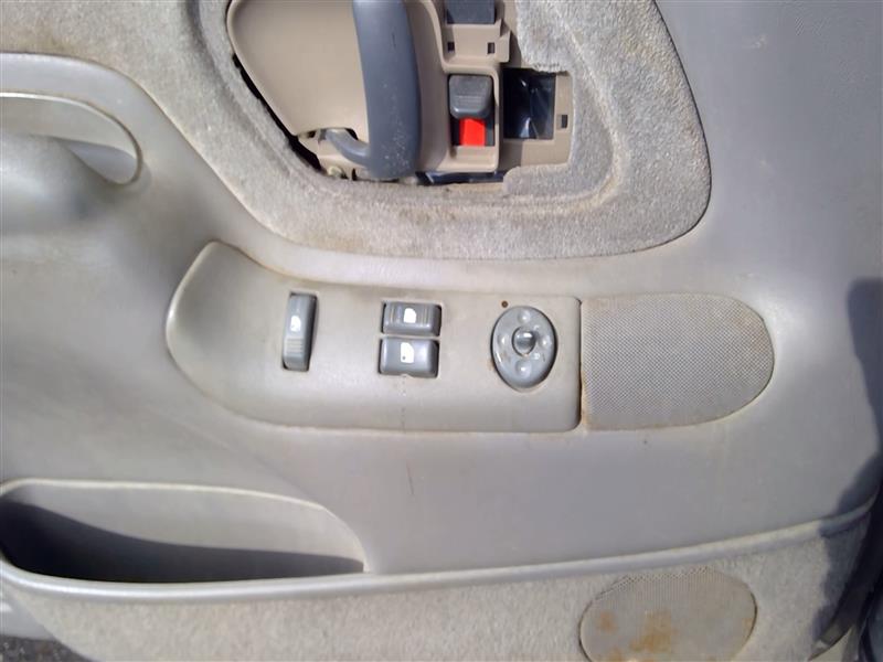 https://f005.backblazeb2.com/file/img-partshotlines-com/Inventory/EC217/Vehicle/73552_03.jpg