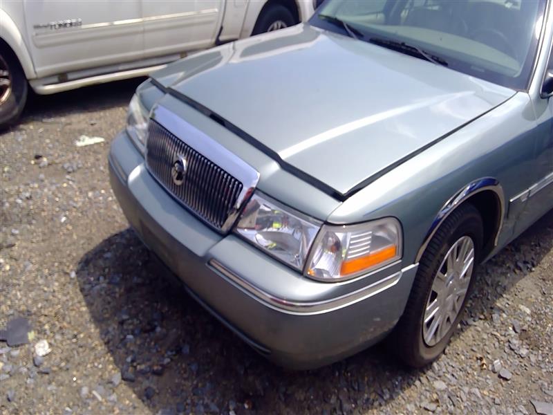 https://f005.backblazeb2.com/file/img-partshotlines-com/Inventory/EC217/Vehicle/76160_08.jpg