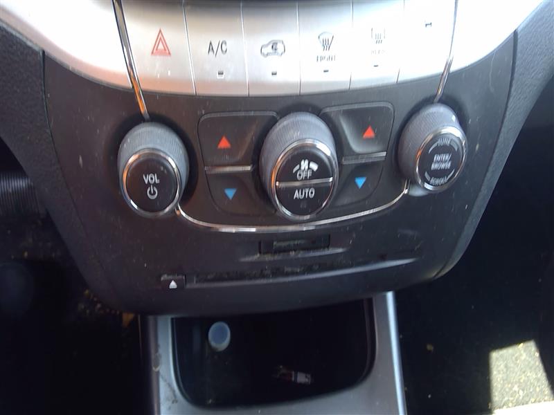https://f005.backblazeb2.com/file/img-partshotlines-com/Inventory/EC217/Vehicle/76274_04.jpg