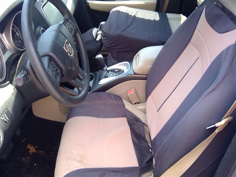 https://f005.backblazeb2.com/file/img-partshotlines-com/Inventory/EC217/Vehicle/76274_06.jpg