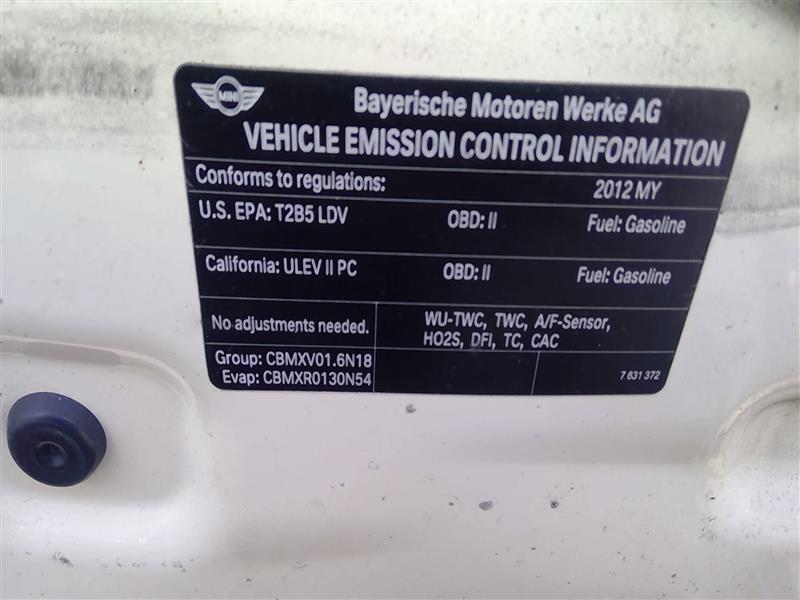 https://f005.backblazeb2.com/file/img-partshotlines-com/Inventory/EC217/Vehicle/76282_08.jpg