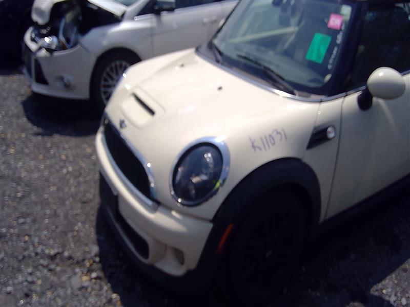 https://f005.backblazeb2.com/file/img-partshotlines-com/Inventory/EC217/Vehicle/76282_10.jpg