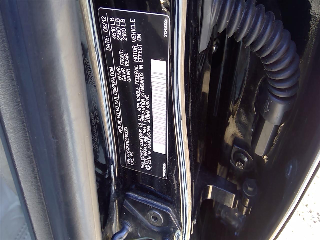 https://f005.backblazeb2.com/file/img-partshotlines-com/Inventory/EC217/Vehicle/76644_06.jpg