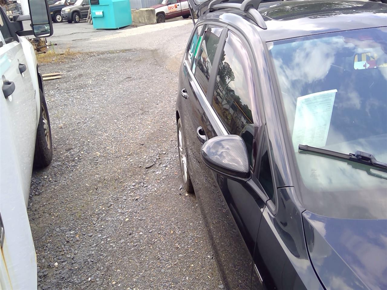 https://f005.backblazeb2.com/file/img-partshotlines-com/Inventory/EC217/Vehicle/77618_12.jpg