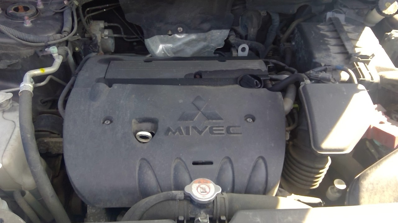 https://f005.backblazeb2.com/file/img-partshotlines-com/Inventory/EC217/Vehicle/78090_07.jpg