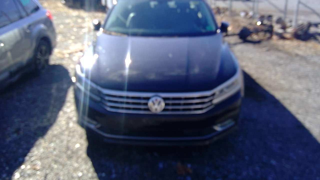 https://f005.backblazeb2.com/file/img-partshotlines-com/Inventory/EC217/Vehicle/78780_09.jpg