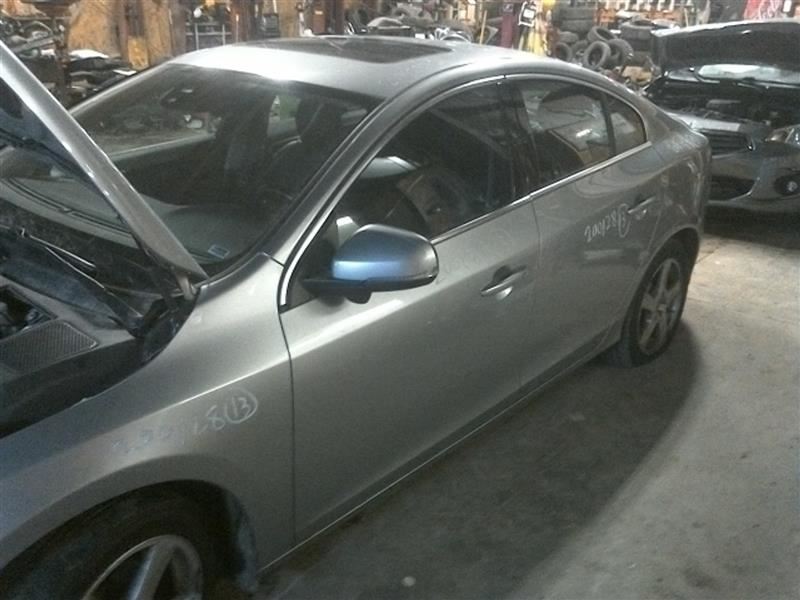 https://f005.backblazeb2.com/file/img-partshotlines-com/Inventory/EC331/Vehicle/17332_05.jpg