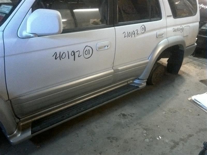 https://f005.backblazeb2.com/file/img-partshotlines-com/Inventory/EC331/Vehicle/19618_04.jpg