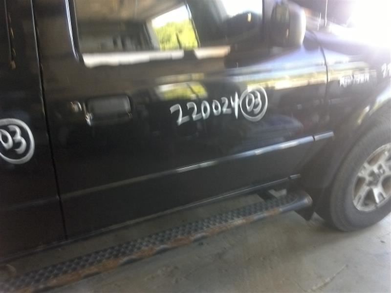 https://f005.backblazeb2.com/file/img-partshotlines-com/Inventory/EC331/Vehicle/20744_06.jpg
