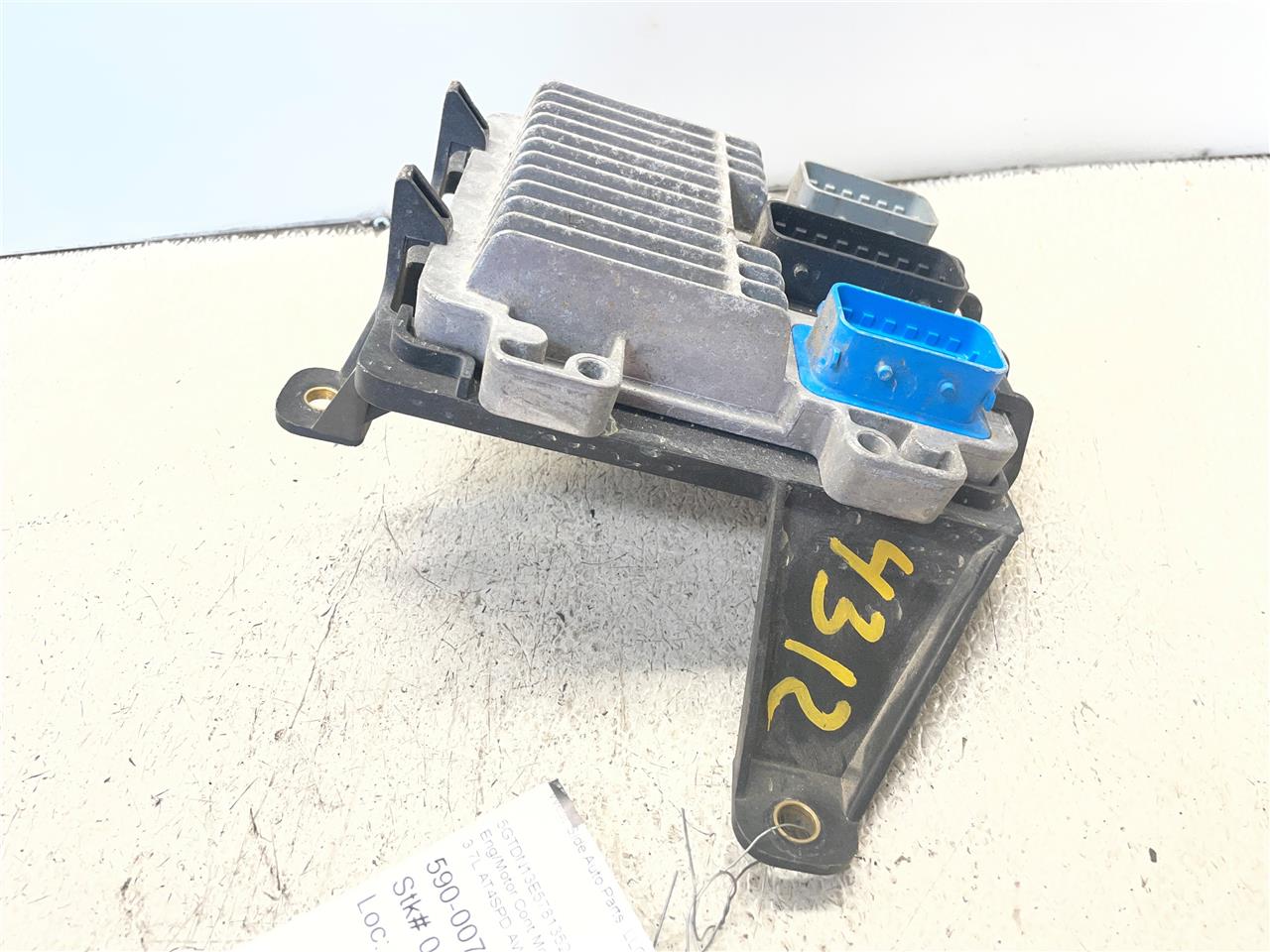 https://f005.backblazeb2.com/file/img-partshotlines-com/Inventory/EC474/Inventory/1324475_03.jpg