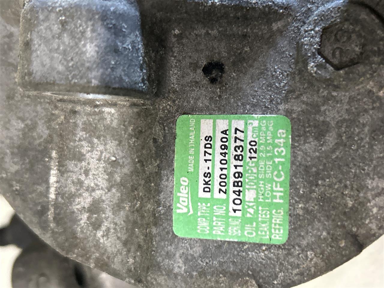 https://f005.backblazeb2.com/file/img-partshotlines-com/Inventory/EC474/Inventory/2323804_07.jpg