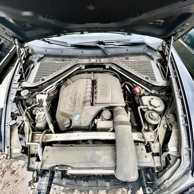 https://f005.backblazeb2.com/file/img-partshotlines-com/Inventory/EC474/Vehicle/102674_11.jpg