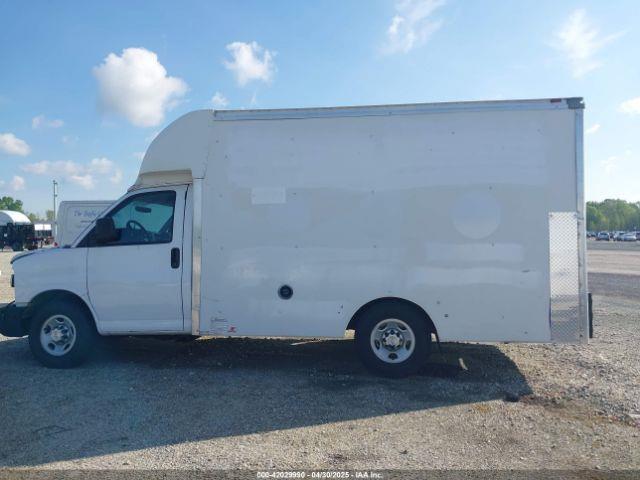 https://f005.backblazeb2.com/file/img-partshotlines-com/Inventory/EC474/Vehicle/103640_06.jpg