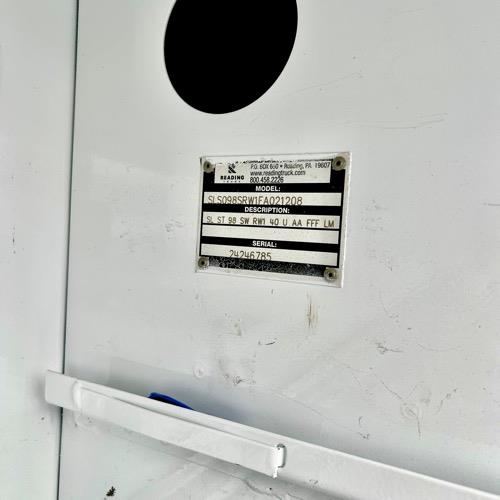 https://f005.backblazeb2.com/file/img-partshotlines-com/Inventory/EC474/Vehicle/104559_06.jpg